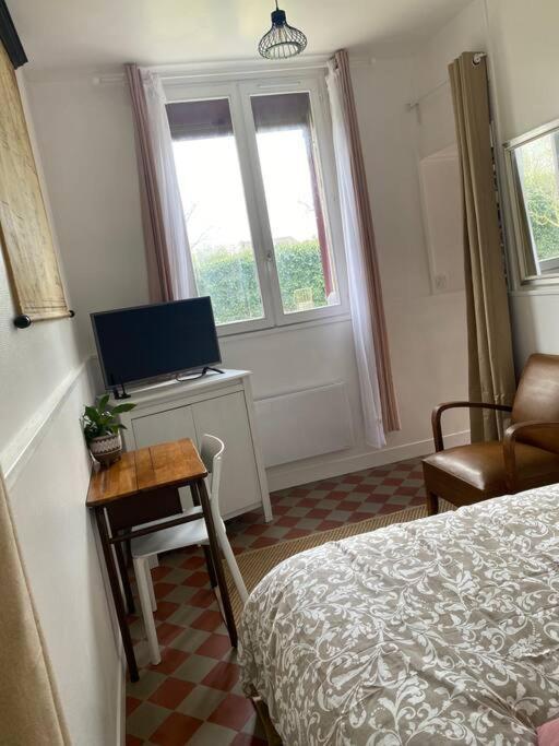 Studio Epicea Avec Jardin Dans Charmante Propriete Méry-sur-Oise Εξωτερικό φωτογραφία